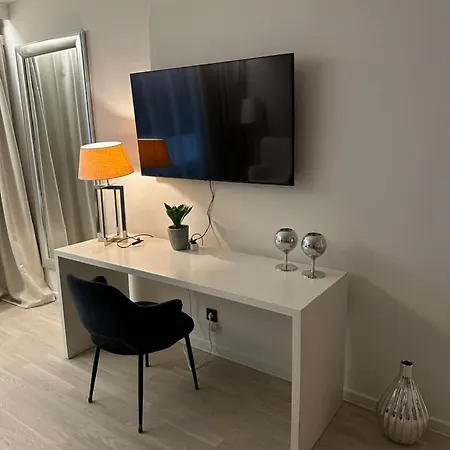 Livingroom Mathildenhoehe 4* 다름슈타트