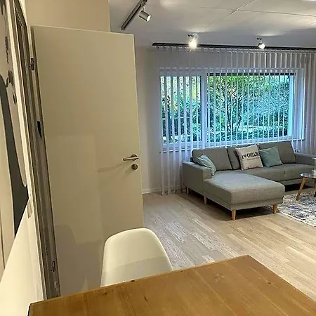 Livingroom Mathildenhoehe 4*