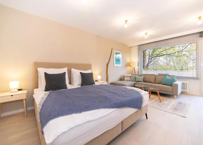 Livingroom Mathildenhoehe 4* ダルムシュタット