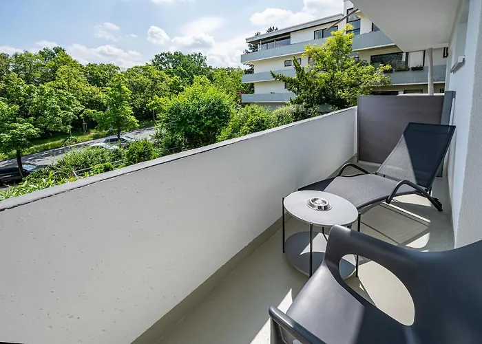 Apartahotel Livingroom Mathildenhoehe 4*